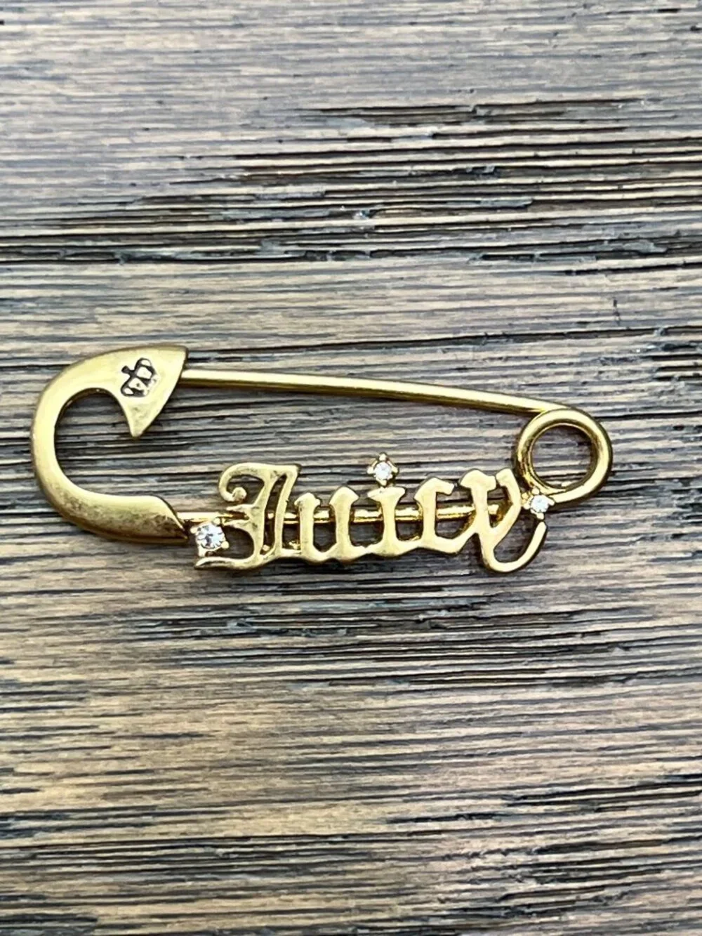 VINTAGE JUICY COUTURE Royal Safety Pin Rhinestones Bag Charm Gold Tone EUC
